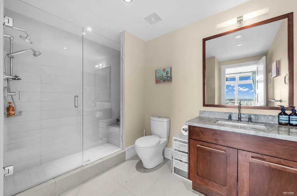 102 2575 GARDEN COURT, West Vancouver BC V7S 0A2, West Vancouver BC — Residential for Sale — Photo 36 of 40