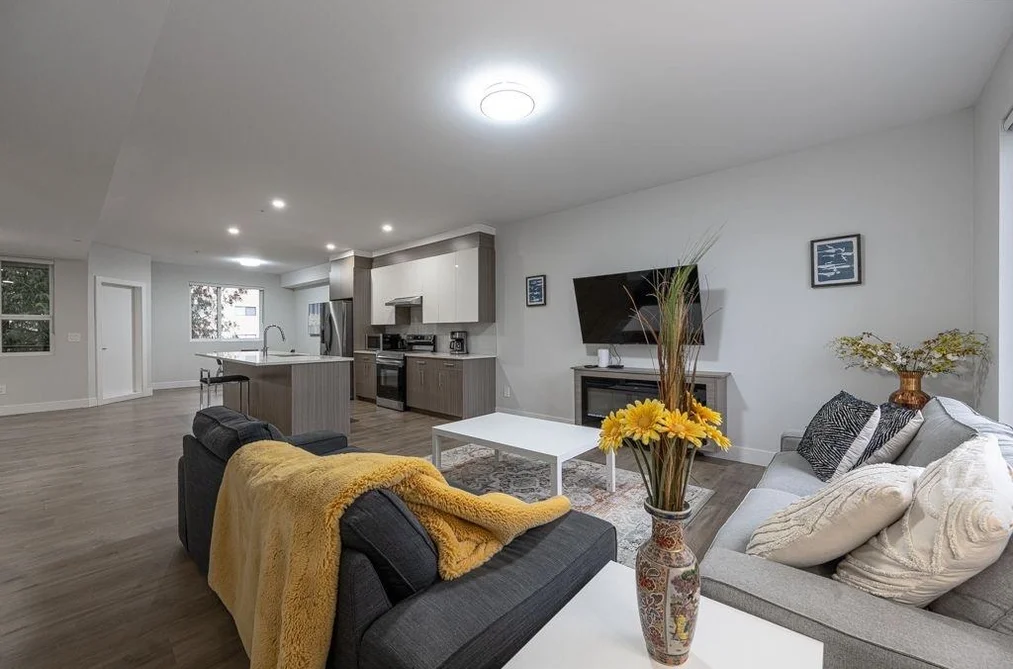 Row House (Non-Strata) for sale at 2576 Janzen Street Abbotsford British Columbia - MLS: R3121749