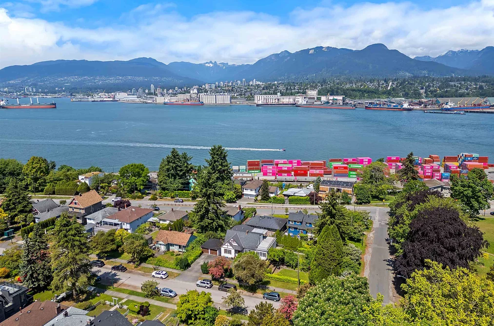 2587 YALE STREET, Vancouver, BC — Residential for Sale — Photo 14 of 21