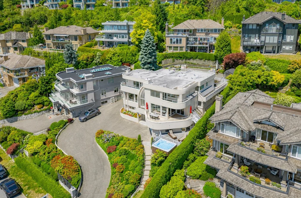 2589 CHAIRLIFT ROAD, West Vancouver BC V7S 3E5, West Vancouver BC — Residential for Sale — Photo 39 of 40