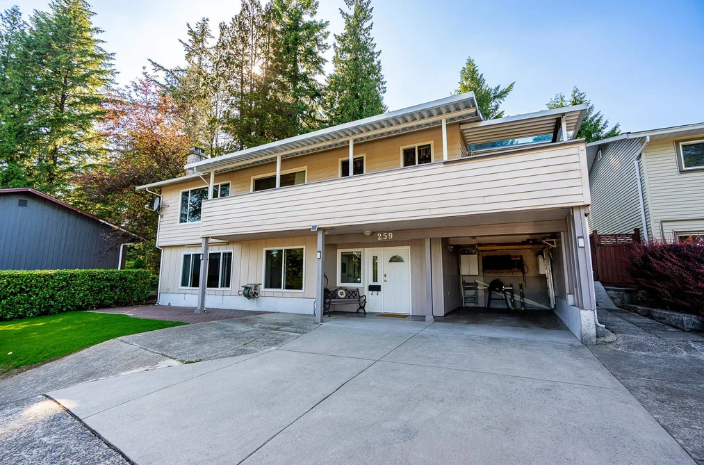 259 COLLEGE PARK WAY, Port Moody, BC — Residential for Sale — Photo 2 of 40