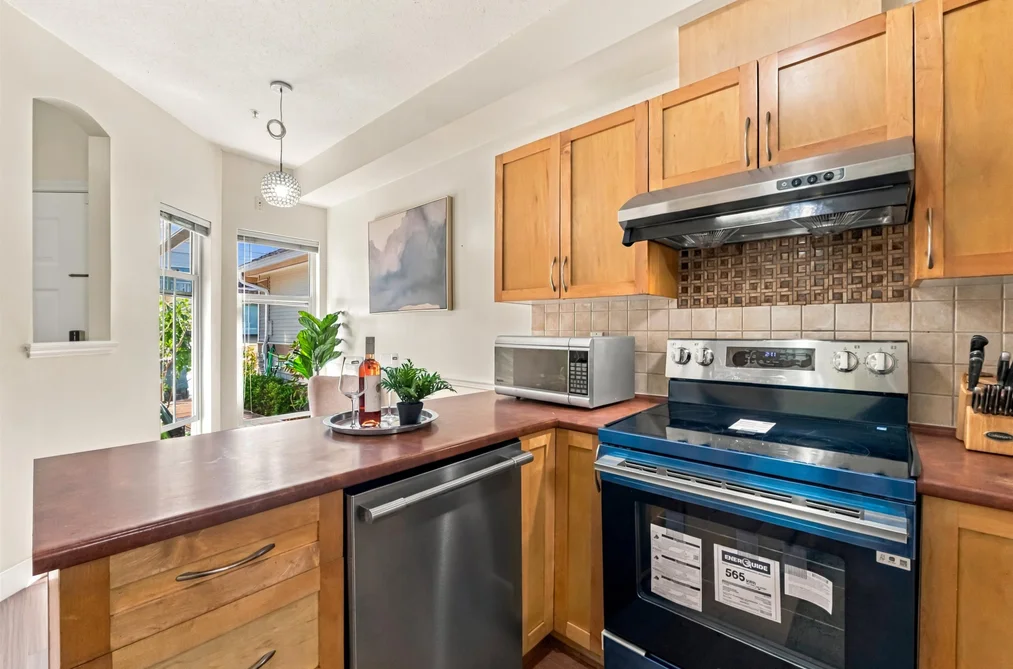 26-11860 River Road, Surrey, BC - Townhouse for Sale - Photo 11 of 33 26-11860 River Road, Surrey, BC - Townhouse for Sale - Photo 11 of 33