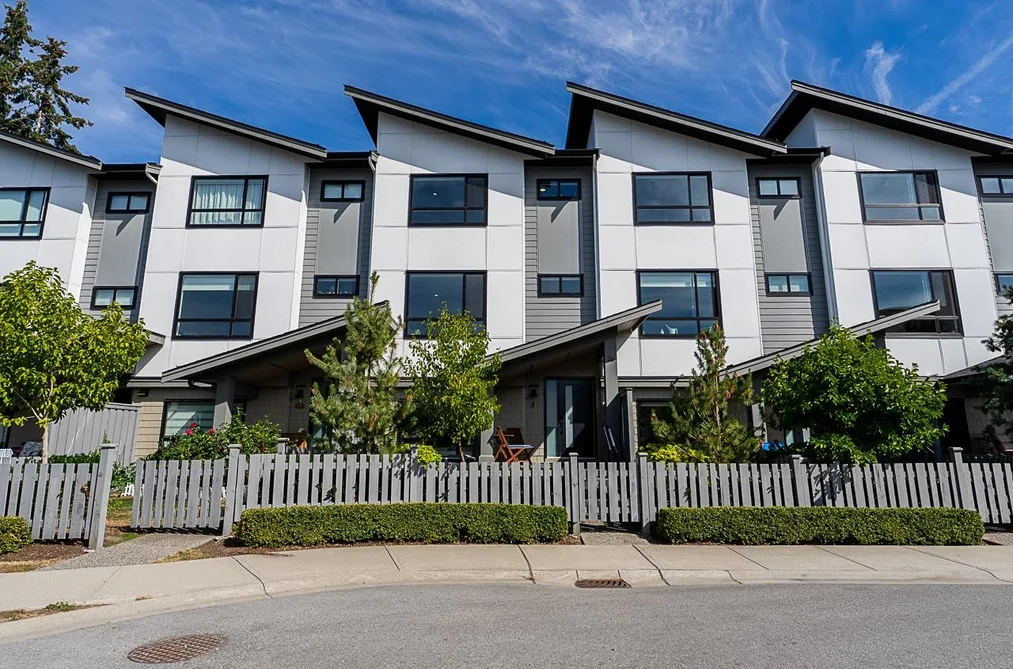 26-16589 25 Avenue, Surrey, BC - Townhouse for Sale - Photo 2 of 39