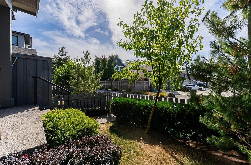 26-16589 25 Avenue, Surrey, BC - Townhouse for Sale - Photo 4 of 39