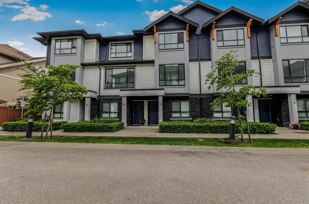 Townhouse for sale at 26 19704 55a Avenue Langley British Columbia - MLS: R3125122