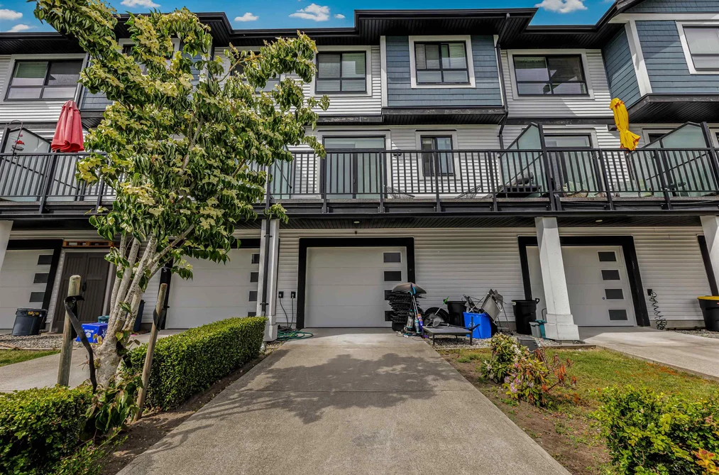 26 19704 55A AVENUE, Langley BC V3A 0L2, Langley BC — Residential for Sale - Photo 2