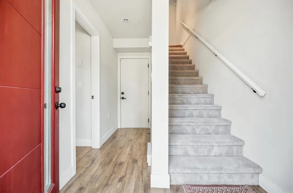 26 2033 MCKENZIE ROAD, Abbotsford BC V2S 0M2, Abbotsford BC — Residential for Sale — Photo 5 of 38