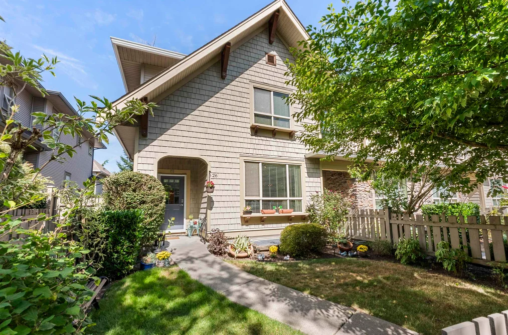 Townhouse for sale at 26 2738 158 Street Surrey British Columbia - MLS: R3160571