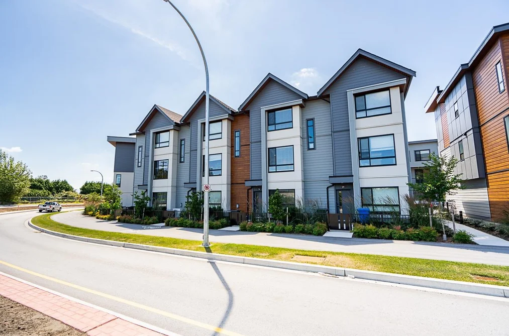 26 30530 CARDINAL AVENUE, Abbotsford BC V2T 0L5, Abbotsford BC — Residential for Sale - Photo 4