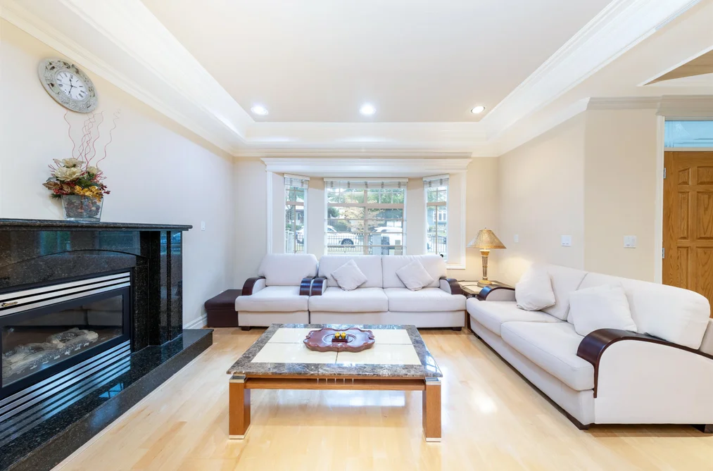 260 W 63RD AVENUE, Vancouver BC V5X 2H8, Vancouver BC — Residential for Sale - Photo 2
