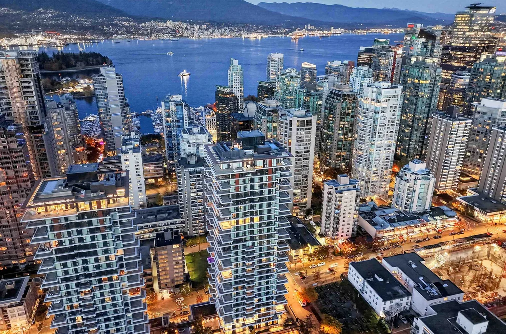2601 - 1408 Robson Street, Vancouver, BC - MLS: R3178746 - Photo 4 2601 - 1408 Robson Street, Vancouver, BC - MLS: R3178746 - Photo 4