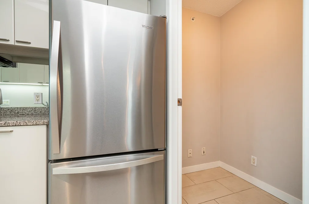 2604 1288 W GEORGIA STREET, Vancouver, BC — Residential for Sale — Photo 10 of 37