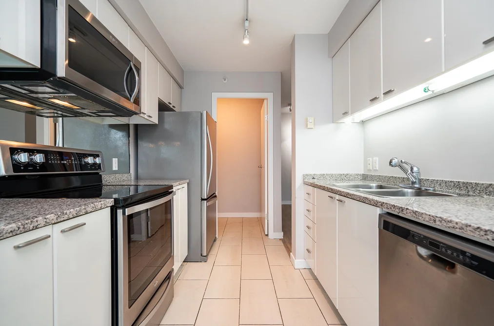 2604 1288 W GEORGIA STREET, Vancouver, BC — Residential for Sale — Photo 6 of 37