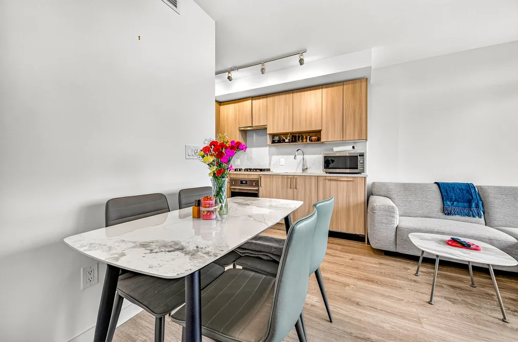 2604-13350 Central Avenue, Surrey, BC - Condo for Sale - Photo 12 of 40
