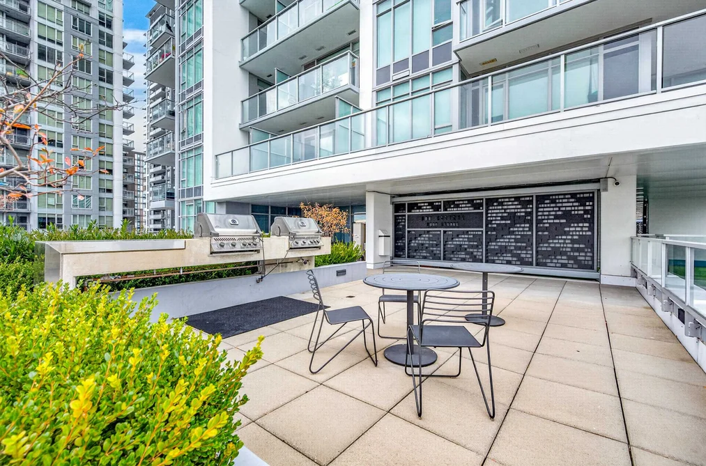 2604-13350 Central Avenue, Surrey, BC - Condo for Sale - Photo 29 of 40