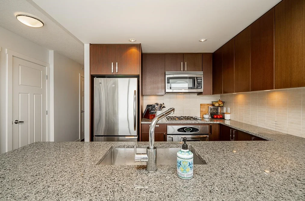 2605 2978 GLEN DRIVE, Coquitlam BC V3B 0C3, Coquitlam BC — Residential for Sale - Photo 5
