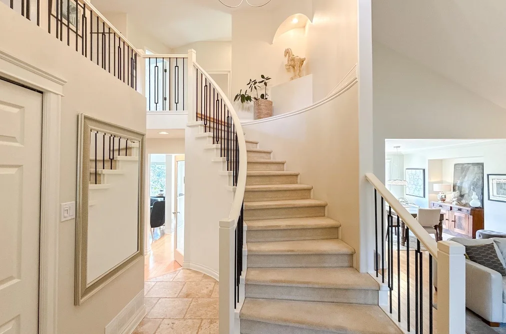 2606 SANDSTONE COURT, Coquitlam BC V3E 2T9, Coquitlam BC — Residential for Sale - Photo 2