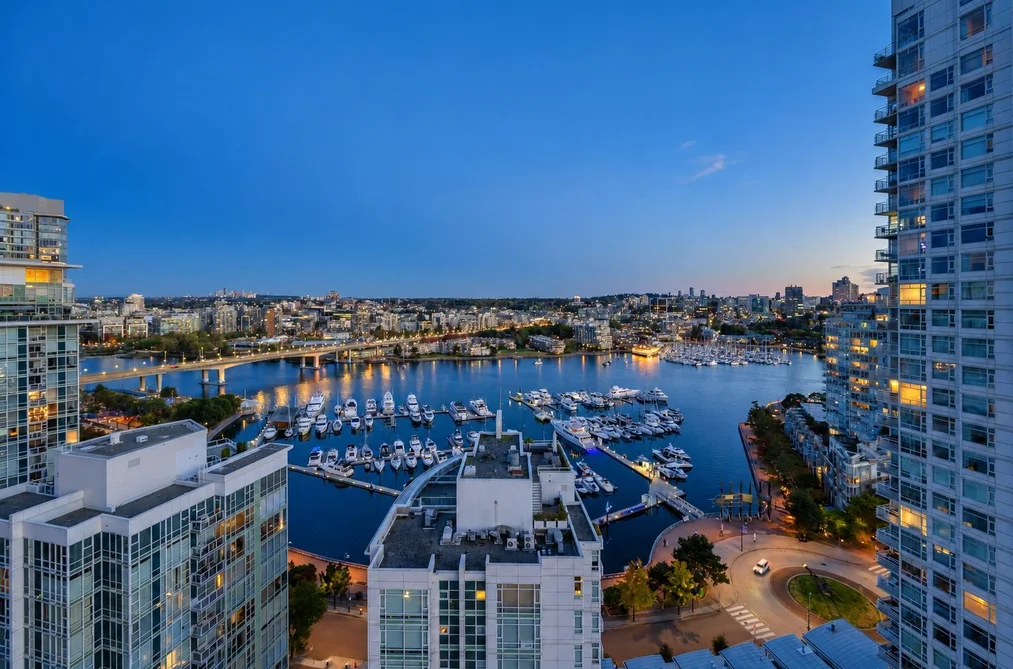 Condo for sale at 2607 198 Aquarius Mews Vancouver British Columbia - MLS: R3170777
