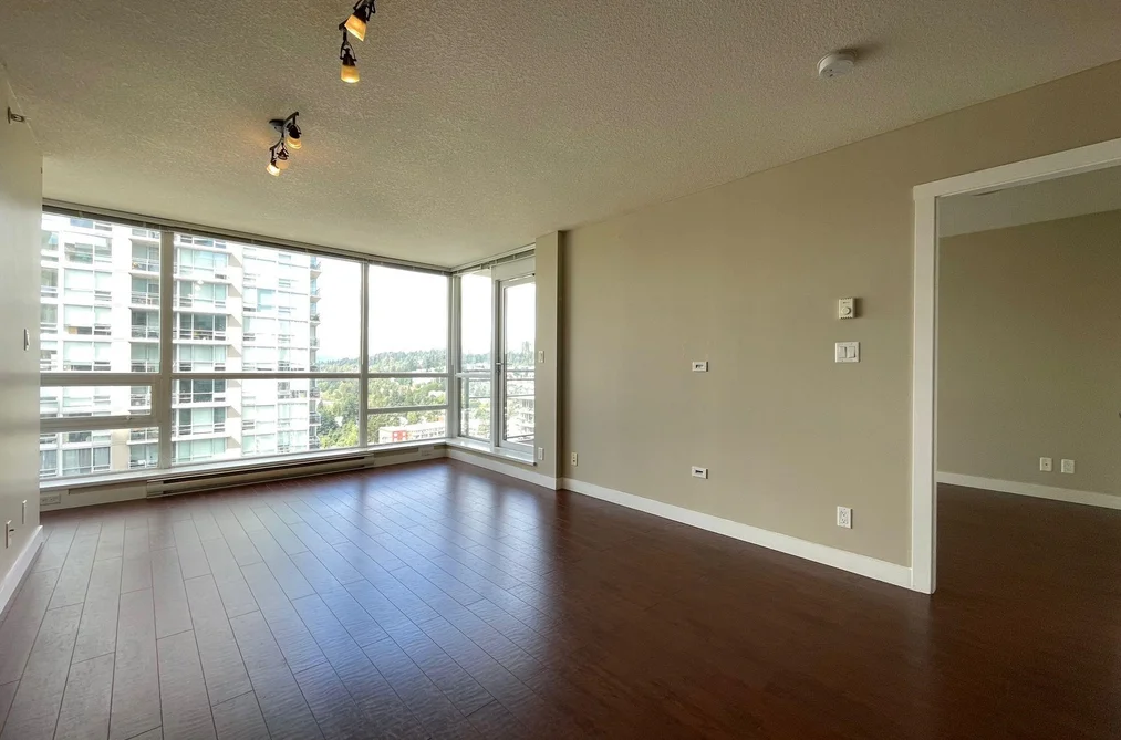 2607 2978 GLEN DRIVE, Coquitlam BC V3B 0C3, Coquitlam BC — Residential for Sale - Photo 4