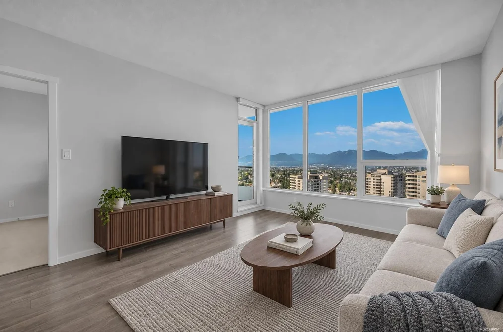 5883 Barker Ave Unit 2608, Burnaby, BC - MLS: R3173362