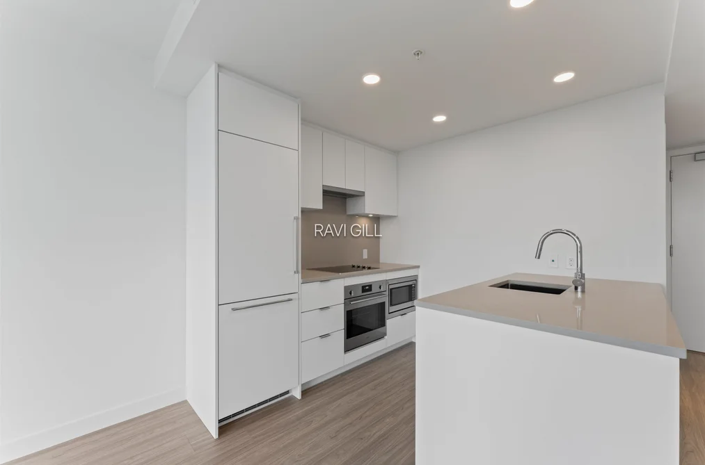 2609 13675 107A AVENUE, Surrey BC V3T 0X3, Surrey BC — Residential for Sale - Photo 2