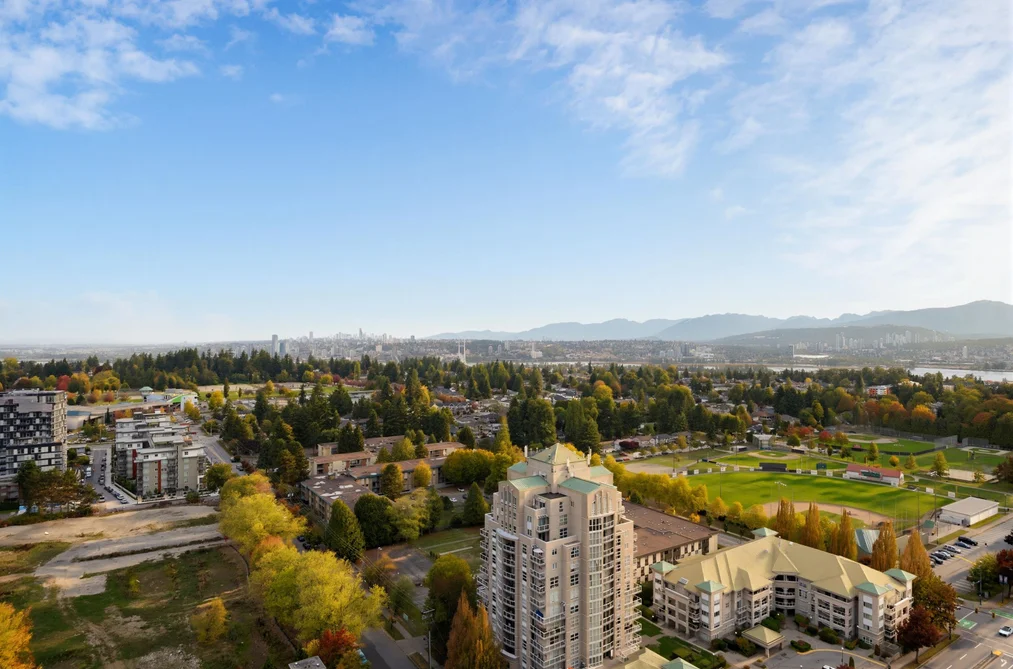 13428 105 Ave Unit 2611, Surrey, BC - MLS: R3176575