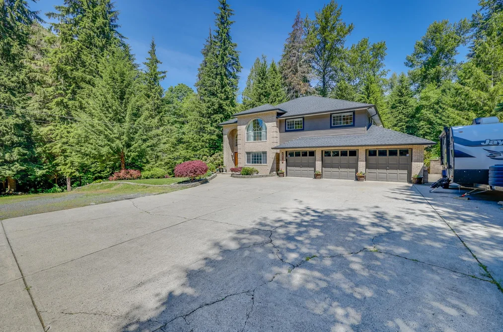 26115 124 AVENUE, Maple Ridge BC V2W 1C4, Maple Ridge BC — Residential for Sale - Photo 2