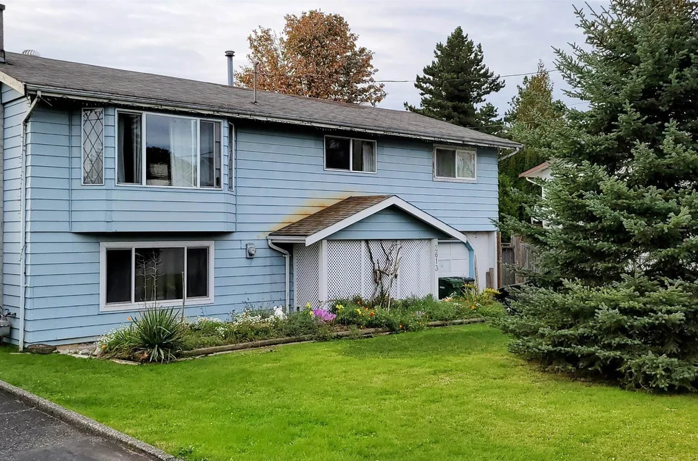 2613 MOORLAND STREET, Abbotsford BC V2T 3V2, Abbotsford BC — Residential for Sale - Photo 2