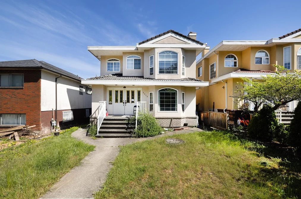 House for sale at 2613 Parker Street Vancouver British Columbia - MLS: R3130417