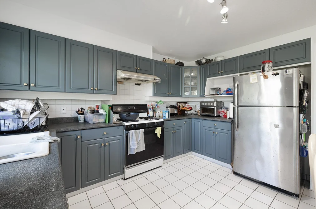 2613 PARKER STREET, Vancouver BC V5K 2T5, Vancouver BC — Residential for Sale - Photo 2