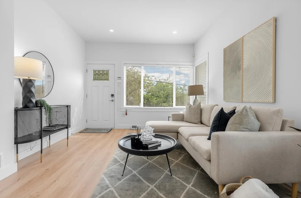 2617 TURNER STREET, Vancouver BC V5K 2G1, Vancouver BC — Residential for Sale — Photo 3 of 40