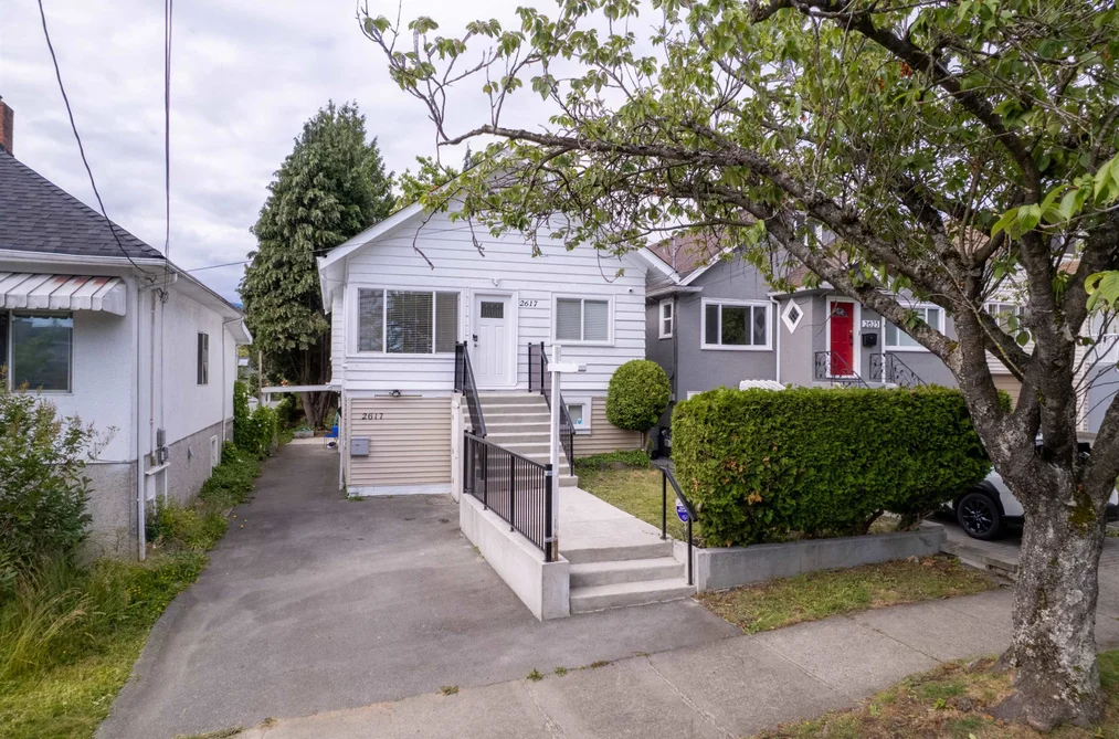 2617 Turner St, Vancouver, BC - MLS: R3179311