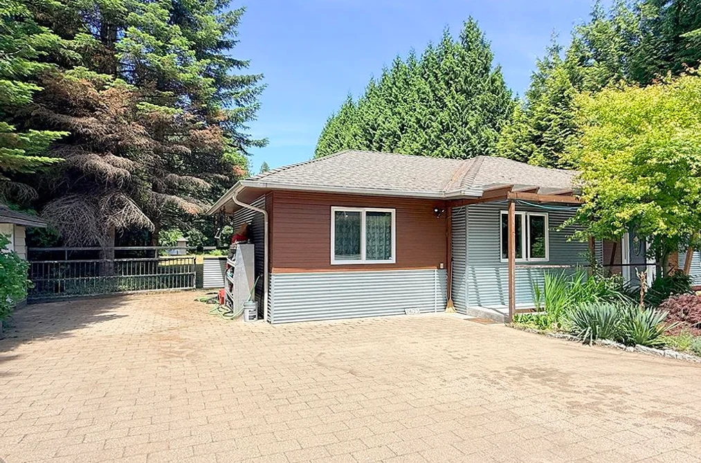 2625 EAST ROAD, Anmore, BC — Residential for Sale - Photo 2