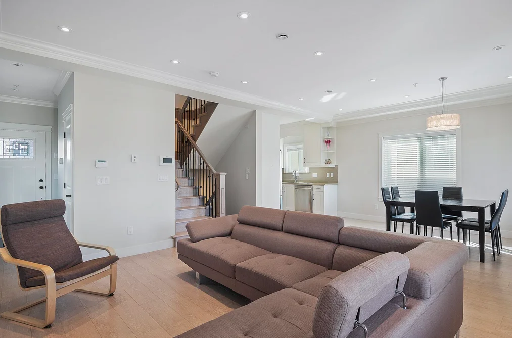 2627 E 41ST AVENUE, Vancouver, BC — Residential for Sale — Photo 5 of 25
