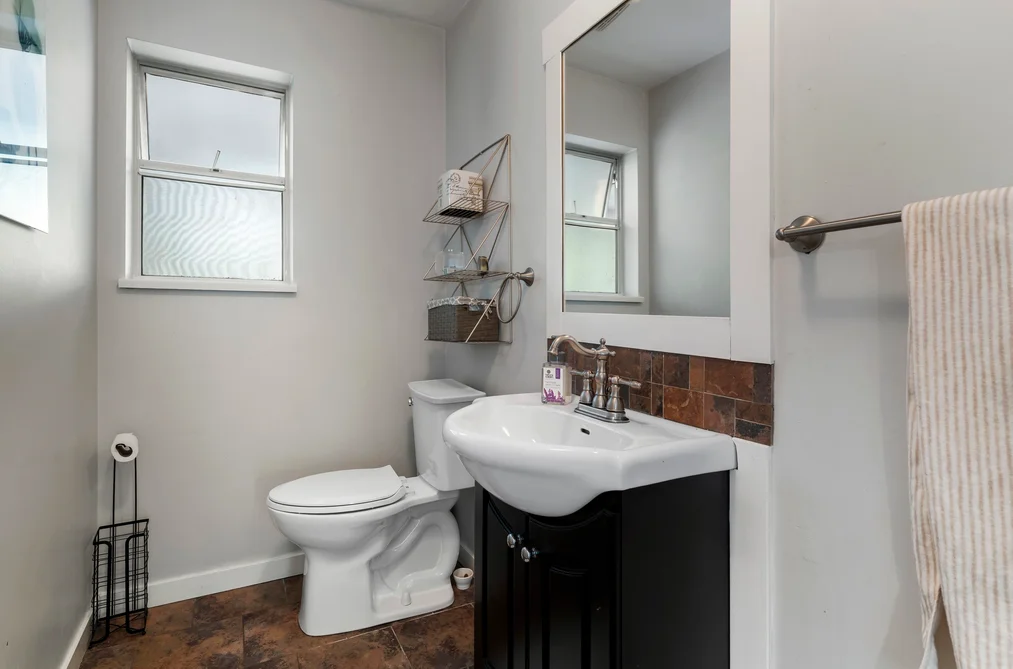 26280 Grant Avenue, Maple Ridge, BC - MLS: R3164596 - Photo 20 26280 Grant Avenue, Maple Ridge, BC - MLS: R3164596 - Photo 20