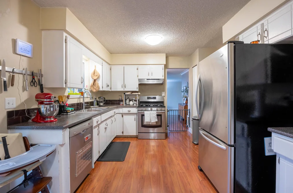 2634 Rogate Avenue, Coquitlam, BC - MLS: R3163684 - Photo 7 2634 Rogate Avenue, Coquitlam, BC - MLS: R3163684 - Photo 7