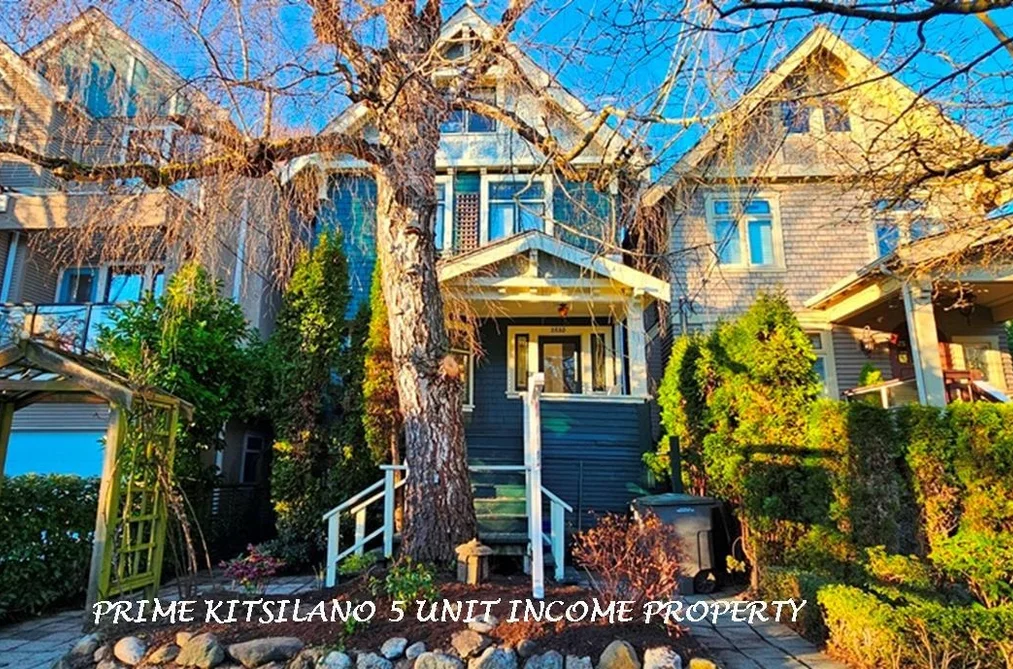 Quadruplex for sale at 2635 W 7th Avenue Vancouver British Columbia - MLS: R3095910