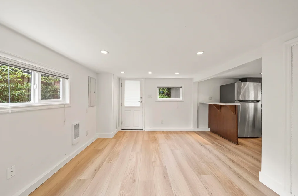 2636 PRINCE ALBERT STREET, Vancouver BC V5T 3X3, Vancouver BC — Residential for Sale — Photo 3 of 33