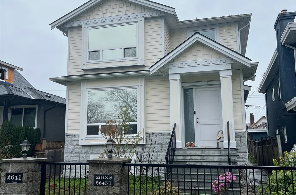 House for sale at 2641 Grant Street Vancouver British Columbia - MLS: R3118532