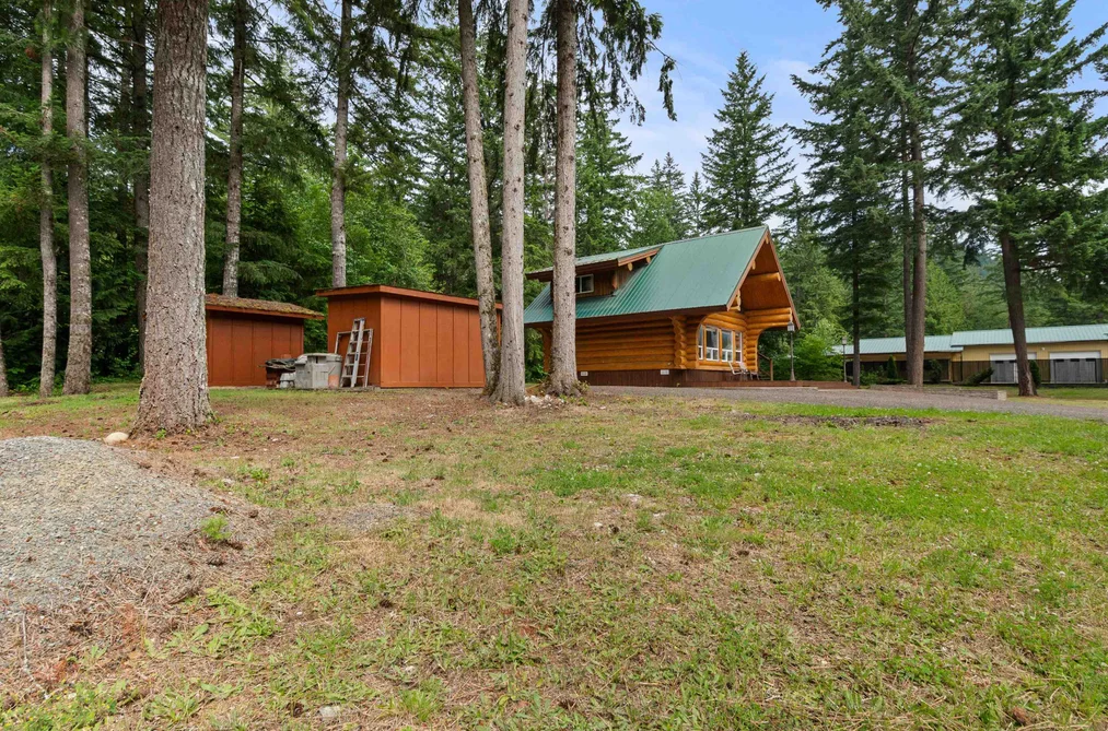 26441 REYNOLDS ROAD, Hope BC V0X 1L3, Hope BC — Residential for Sale — Photo 11 of 40