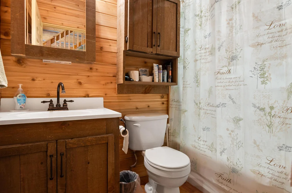26441 REYNOLDS ROAD, Hope BC V0X 1L3, Hope BC — Residential for Sale — Photo 26 of 40