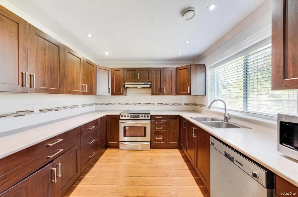 26467 32A AVENUE, Langley BC V4W 3E9, Langley BC — Residential for Sale — Photo 5 of 38