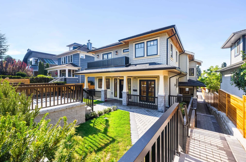 Half Duplex for sale at 265 W 6th Street North Vancouver British Columbia - MLS: R3127130