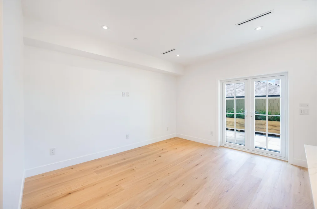 265 W 6TH STREET, North Vancouver BC V7M 1K7, North Vancouver BC — Residential for Sale - Photo 3