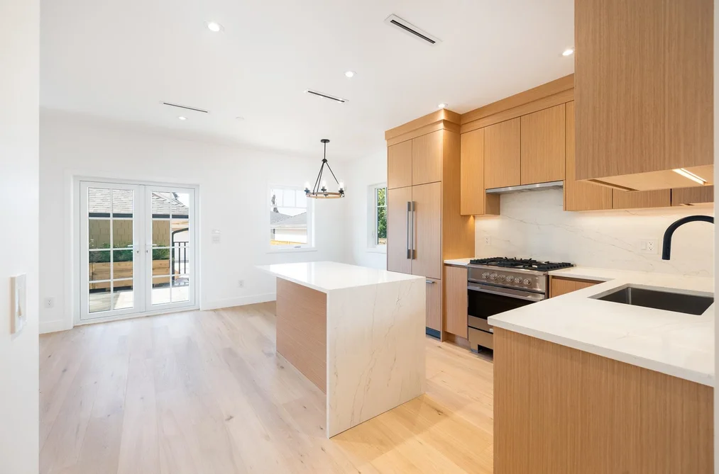 265 W 6TH STREET, North Vancouver BC V7M 1K7, North Vancouver BC — Residential for Sale - Photo 4