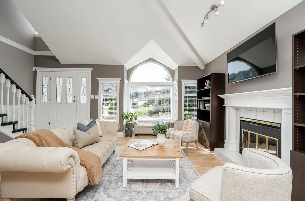 2653 KLASSEN COURT, Port Coquitlam BC V3C 5Y8, Port Coquitlam BC — Residential for Sale - Photo 2