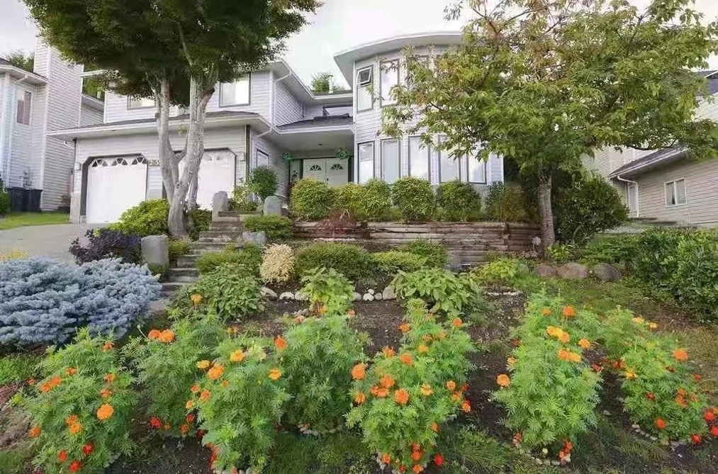 2655 DELAHAYE DRIVE, Coquitlam BC V3B 7E7, Coquitlam BC — Residential for Sale - Photo 2