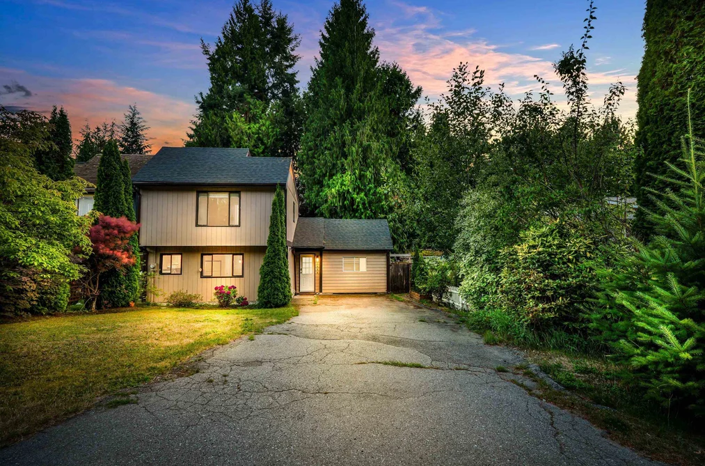 Half Duplex for sale at 2655 Rhum & Eigg Drive Squamish British Columbia - MLS: R3152464