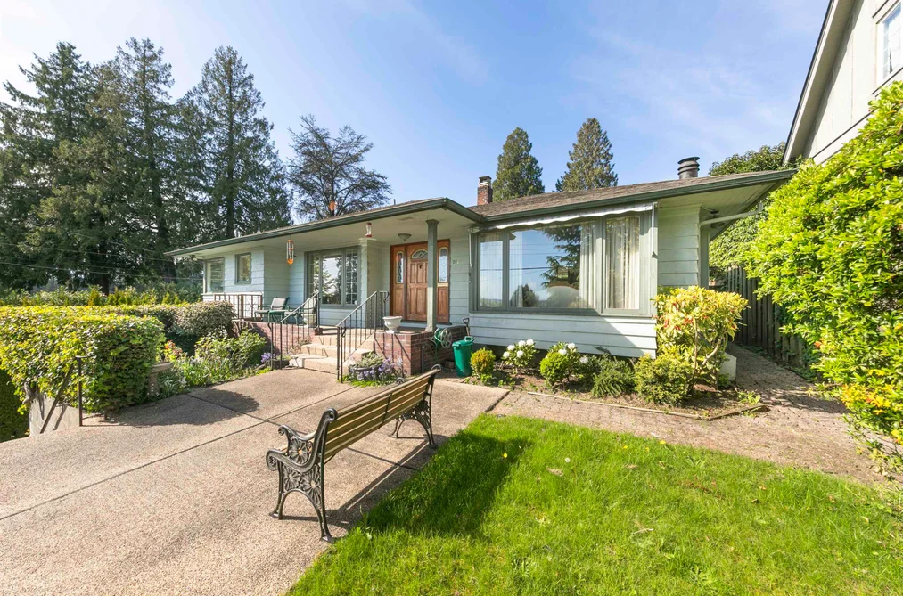 House for sale at 2657 Haywood Avenue West Vancouver British Columbia - MLS: R3117726