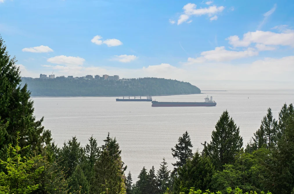 2660 QUEENS AVENUE, West Vancouver BC V7V 2Z1, West Vancouver BC — Residential for Sale - Photo 2